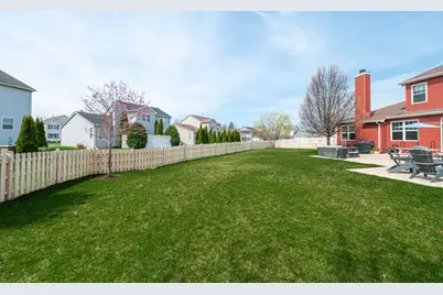 2868 Liberty Lakes Boulevard, Wauconda, IL 60084 - Photo 46