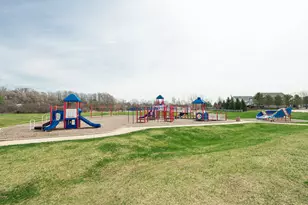 2868 Liberty Lakes Blvd, Wauconda, IL 60084 - Photo 54