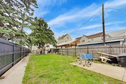 1645 N Central Park Avenue, Chicago, IL 60647 - Photo 20