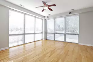 2025 S Indiana Ave, Chicago, IL 60616 - Photo 2