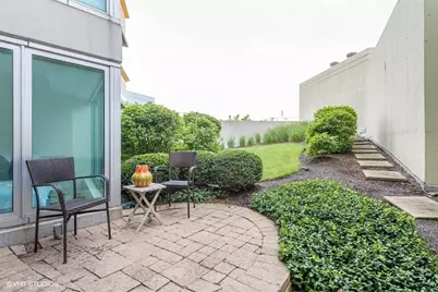 1720 Maple Avenue #409, Evanston, IL 60201 - Photo 12