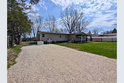 2434 E 2350th Road, Marseilles, IL 61341 - Photo 4