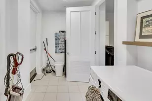 21 N May St, Chicago, IL 60607 - Photo 46