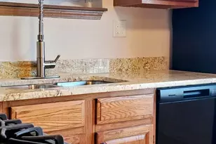 1440 E 72nd St, Chicago, IL 60619 - Photo 8