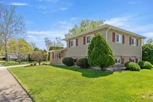 229 Illinois St, Park Forest, IL 60466 - Photo 4