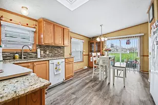 22534 Woodside Dr, Channahon, IL 60410 - Photo 4