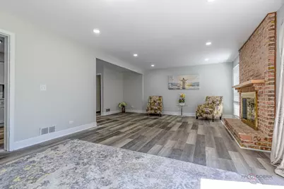 851 Sutton Court, Lincolnshire, IL 60069 - Photo 8