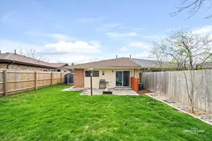 410 S Jackson St, Batavia, IL 60510 - Photo 18