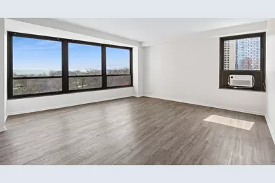 5050 S East End Avenue #8D, Chicago, IL 60615 - Photo 2