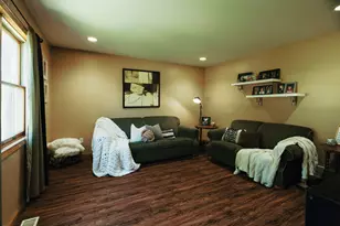 45 Oak Ridge Dr, Lasalle, IL 61301 - Photo 6