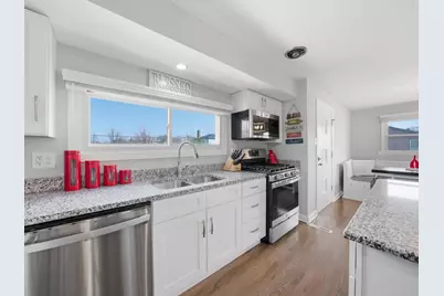 18441 Marshfield Avenue, Homewood, IL 60430 - Photo 12