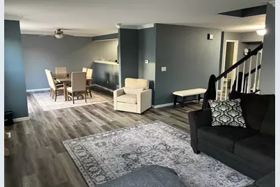 527 Driftwood Lane, Harvard, IL 60033 - Photo 2