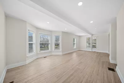 323 S Hale Street, Wheaton, IL 60187 - Photo 14