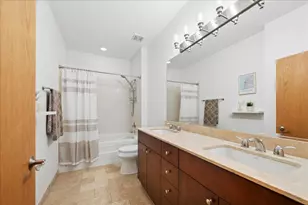 4420 N Clark St, Chicago, IL 60640 - Photo 12