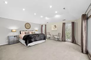 2409 The Strand, Northbrook, IL 60062 - Photo 22