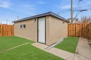 600 E 87th Pl, Chicago, IL 60619 - Photo 28