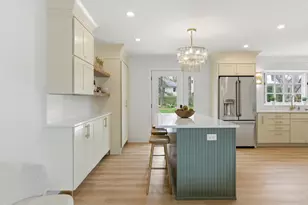 1205 Chateaugay Ave, Naperville, IL 60540 - Photo 10