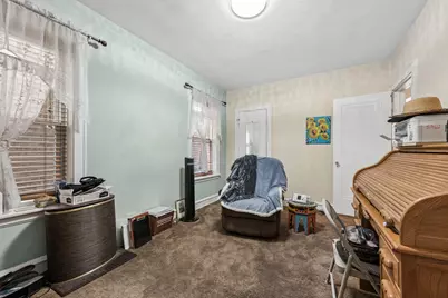 7918 Karlov Avenue, Skokie, IL 60076 - Photo 10