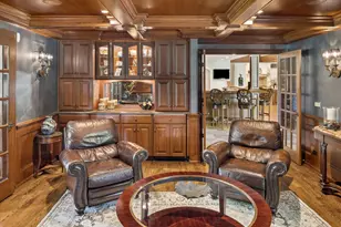 2455 Persimmon Dr, Saint Charles, IL 60174 - Photo 8
