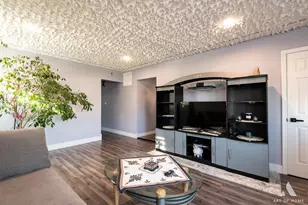 7828 Lotus Ave, Burbank, IL 60459 - Photo 8