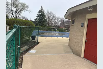 40 N Tower Road #10, Oak Brook, IL 60523 - Photo 36