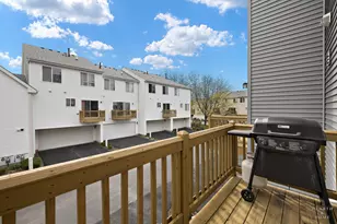 1643 Sandcastle Ln, Pingree Grove, IL 60140 - Photo 10