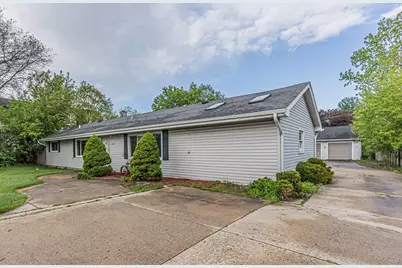 1275 Bloomingdale Road, Glendale Heights, IL 60139 - Photo 20