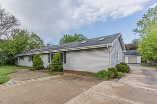 1275 Bloomingdale Rd, Glendale Heights, IL 60139 - Photo 20