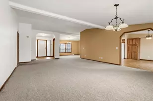 22930 Glen Eagle Dr S, Frankfort, IL 60423 - Photo 8