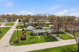 200 Ramona Ave, Rochelle, IL 61068 - Photo 20