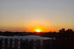 9701 N Dee Rd, Niles, IL 60714 - Photo 16