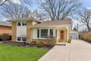 591 S Grace St, Lombard, IL 60148 - Photo 1