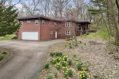 1031 27th Street, Moline, IL 61265 - Photo 6
