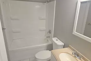 308 Heustis St, Yorkville, IL 60560 - Photo 10