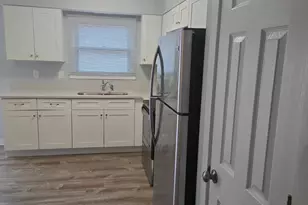 308 Heustis St, Yorkville, IL 60560 - Photo 4