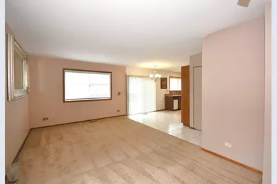 358 Thistle Drive, Bolingbrook, IL 60490 - Photo 6