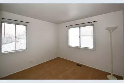 358 Thistle Drive, Bolingbrook, IL 60490 - Photo 12
