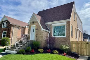 3335 Sunnyside Ave, Brookfield, IL 60513 - Photo 2
