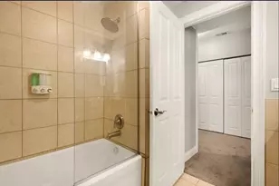 1727 N Clybourn Ave, Chicago, IL 60614 - Photo 24