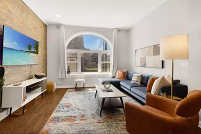 1727 N Clybourn Avenue #1, Chicago, IL 60614 - Photo 2