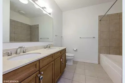 757 N Orleans Street #2111, Chicago, IL 60654 - Photo 6