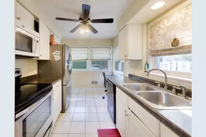 458 W Alma Street, Elmhurst, IL 60126 - Photo 2