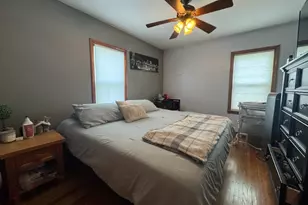 1212 E 15th St, Sterling, IL 61081 - Photo 10