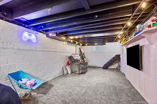 334 W School Street W, Villa Park, IL 60181 - Photo 18