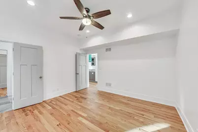 1245 W Jarvis Avenue #2, Chicago, IL 60626 - Photo 30