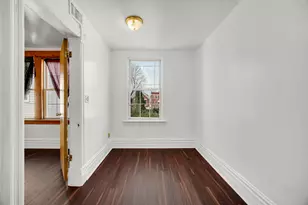 2631 S Sawyer Ave, Chicago, IL 60623 - Photo 8