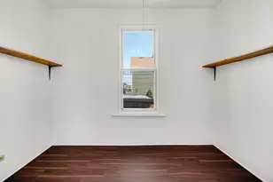 2631 S Sawyer Ave, Chicago, IL 60623 - Photo 10