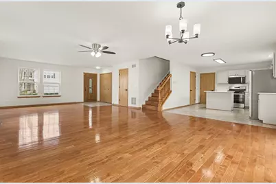 3909 Sedge Street, Zion, IL 60099 - Photo 6