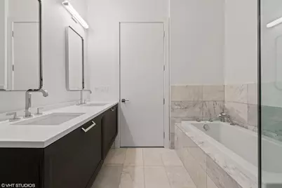 668 N Kingsbury Street #507, Chicago, IL 60654 - Photo 14