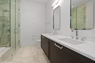 668 N Kingsbury St, Chicago, IL 60654 - Photo 12